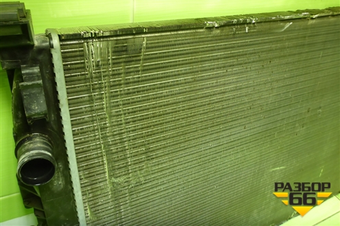 Радиатор охлаждения (8200115542) для Renault Megane 2 с 2002-2009г (Меган)