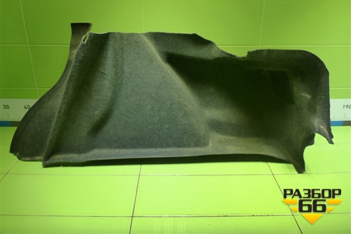 Обшивка багажника правая (8200128702) для Renault Megane 2 с 2002-2009г (Меган)