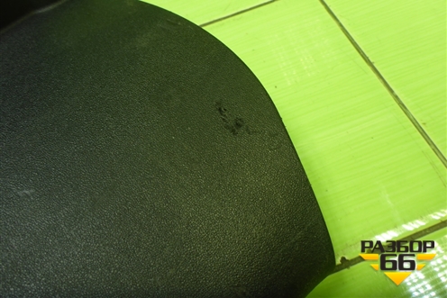 Обшивка багажника на заднюю панель (8200128740) для Renault Megane 2 с 2002-2009г (Меган)