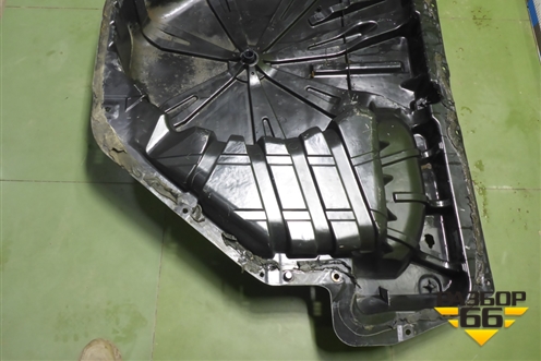 Ниша под запасное колесо (8200021035) для Renault Megane 2 с 2002-2009г (Меган)