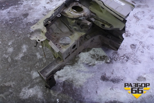 Лонжерон передний правый для Renault Megane 2 с 2002-2009г (Меган)