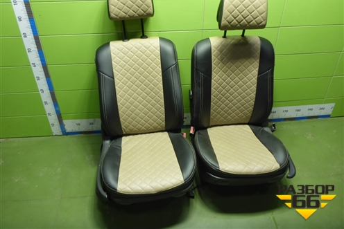 Сиденья комплект (AIR BAG подогрев седан) для Renault Megane 2 с 2002-2009г (Меган)