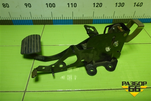 Педаль тормоза (8200221302) для Renault Megane 2 с 2002-2009г (Меган)