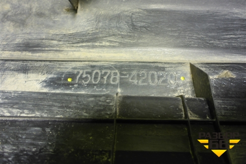 Накладка двери задней левой (после 2015г) (7507842020) для Toyota Rav-4 с 2012-2019г (Рав 4)