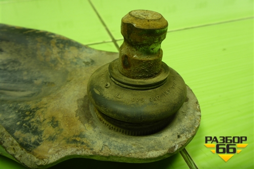 Рычаг передний правый для Renault Megane 2 с 2002-2009г (Меган)