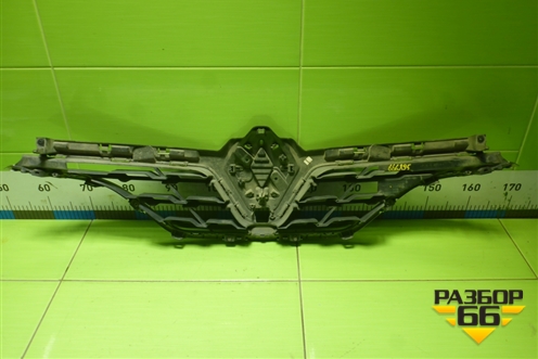 Решетка радиатора (623103110R) для Renault Kaptur с 2016г (Каптюр)