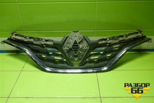 Решетка радиатора (623103110R) для Renault Kaptur с 2016г (Каптюр)
