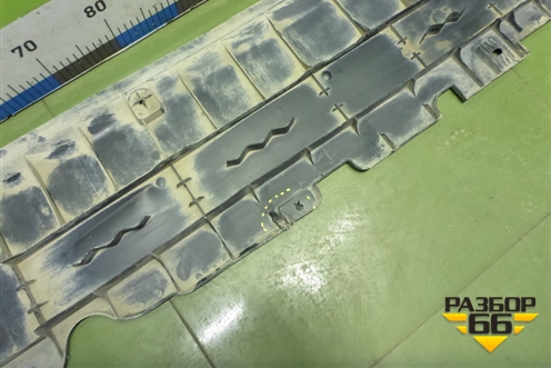 Защита антигравийная (8200343888) для Renault Megane 2 с 2002-2009г (Меган)