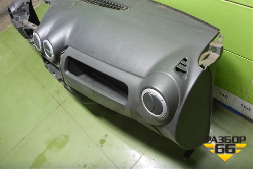 Торпедо не под AIR BAG (681004624R) для Renault Logan с 2004-2015г (Логан)