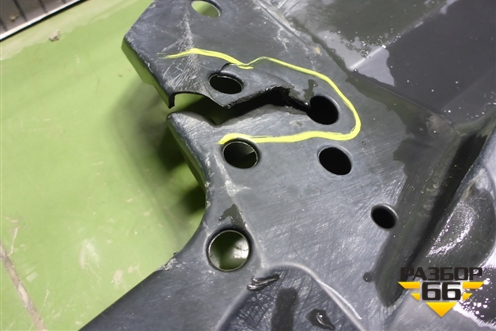 Пыльник переднего бампера центральный (5261842080) для Toyota Rav-4 с 2018г (Рав 4)