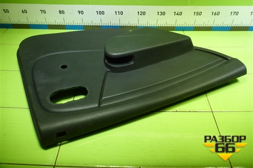 Обшивка двери задней левой под механику (8200916246) для Renault Logan с 2004-2015г (Логан)