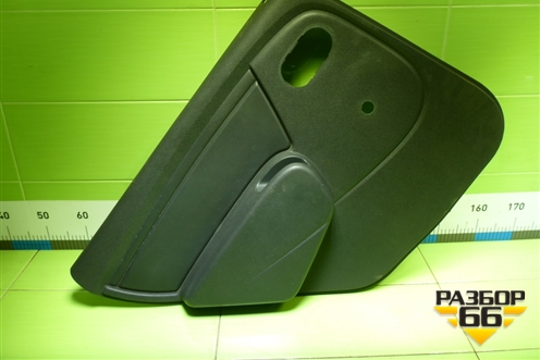 Обшивка двери задней левой под механику (8200916246) для Renault Logan с 2004-2015г (Логан)