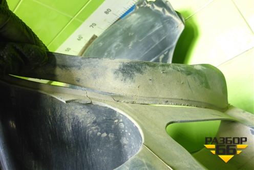 Локер передний правый (5N0805912C) для Volkswagen Tiguan с 2007-2011г (Тигуан)