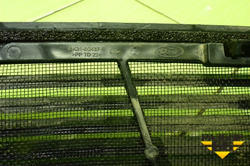 Решетка в капот левая (BK3116585AE) для Ford Transit с 2014г (Транзит)