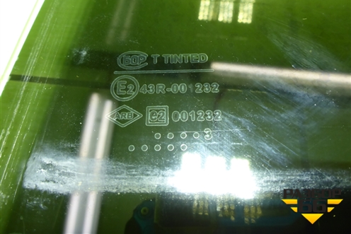 Стекло двери задней левой для Renault Logan с 2004-2015г (Логан)