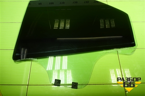 Стекло двери задней левой для Renault Logan с 2004-2015г (Логан)