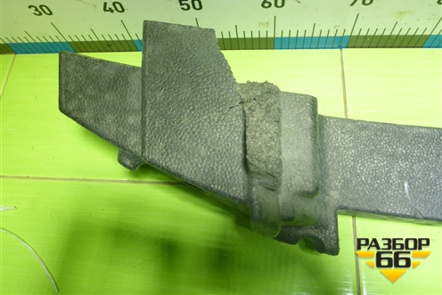 Наполнитель переднего бампера (62090HZ30A) для Nissan X-Trail (Т32) с 2014г (Хтраил)