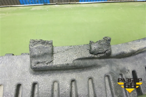 Наполнитель переднего бампера (51118098671) для BMW 5-серия G30 с 2017г