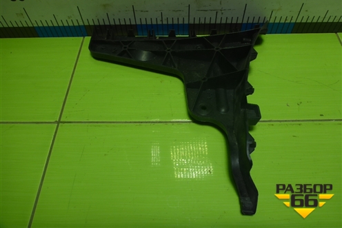 Кронштейн заднего бампера правый (универсал) (8E9807454A) для Audi A4 (В7) с 2004-2009г (А4)