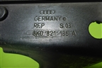 Кронштейн переднего крыла правый нижний (8K0821136A) для Audi A4 (В8) с 2007-2015г (А4)