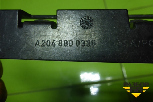 Кронштейн заднего бампера левый (седан) (A2048800330) для Mercedes Benz C-Klass W204 с 2007-2014г (Ц)