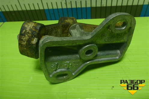 Кронштейн глушителя (4B0253663F) для Audi A4 (В7) с 2004-2009г (А4)