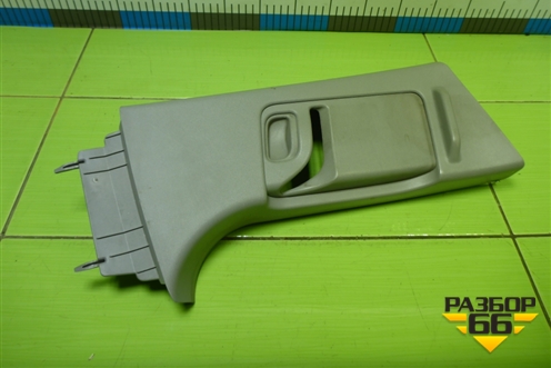 Обшивка стойки центральная верхняя правая (3-х дверный кузов) для Opel Corsa D с 2006-2014г (Корса Д)