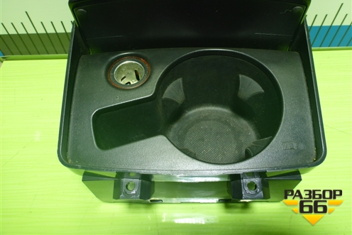 Подстаканник (4F28625336PS) для Audi A6 (C6) с 2004-2011г (А6)