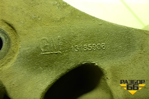 Кронштейн КПП левый (МКПП) (13185906) для Opel Corsa D с 2006-2014г (Корса Д)