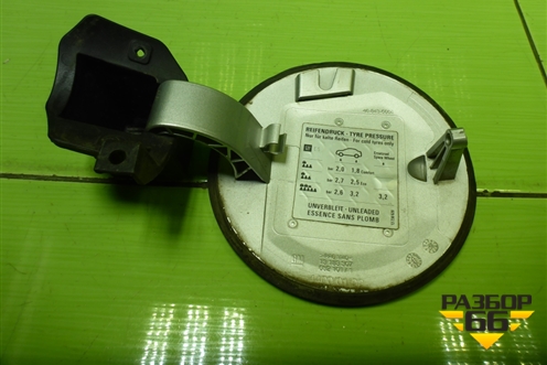 Лючок бензобака (13183307) для Opel Corsa D с 2006-2014г (Корса Д)