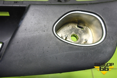 Ручка внутренняя двери задней левой (8E2837019) для Audi A4 (В7) с 2004-2009г (А4)