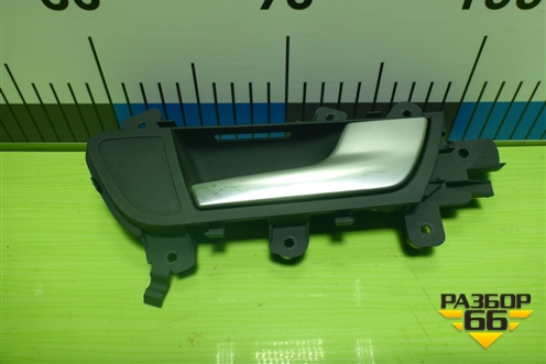 Ручка внутренняя двери задней правой (8K0839020) для Audi A4 (В8) с 2007-2015г (А4)