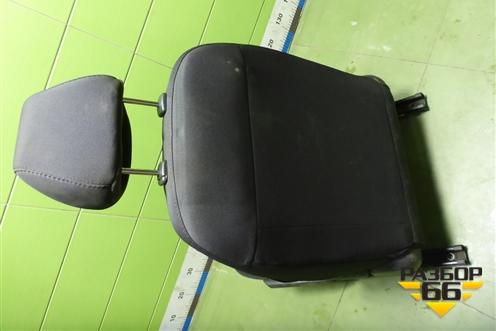 Сиденья комплект (седан, без подогрева) для Hyundai Solaris с 2010-2016г (Солярис)