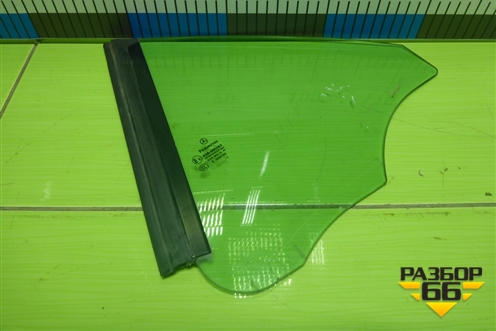 Стекло боковое левое для Mercedes Benz SLK R172 с 2010-2016г (СЛК)