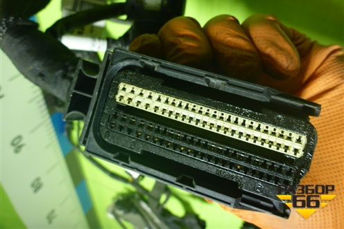 Проводка подкапотная (на двигатель) (A2711504233) для Mercedes Benz C-Klass W204 с 2007-2014г (Ц)