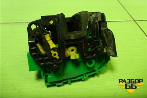 Замок двери задней левой для Hyundai Solaris с 2010-2016г (Солярис)