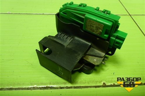 Замок двери задней правой для Hyundai Solaris с 2010-2016г (Солярис)