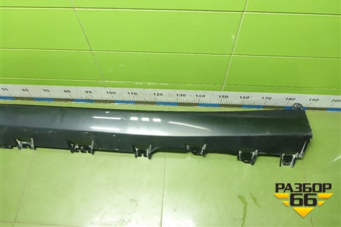 Накладка на порог наружная левая (М-Пакет) (51778069983) для BMW X7 G07 с 2018г (Х7 Г07)