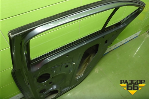 Дверь задняя правая (лифтбек) (5E5833056B) для Skoda Octavia (A7) с 2013г (Октавия)