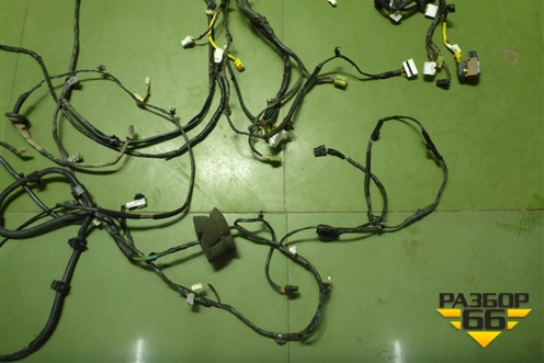 Проводка салонная (седан) (911504L014 911104L013) для Hyundai Solaris с 2010-2016г (Солярис)