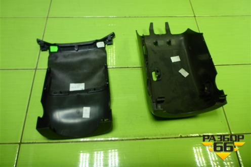 Кожух рулевой колонки (5E0858566C) для Skoda Octavia (A7) с 2013г (Октавия)