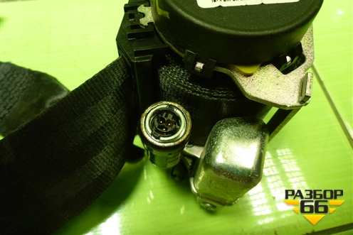 Ремень безопасности передний левый с пиропатроном (627398800) для Skoda Octavia (A7) с 2013г (Октавия)