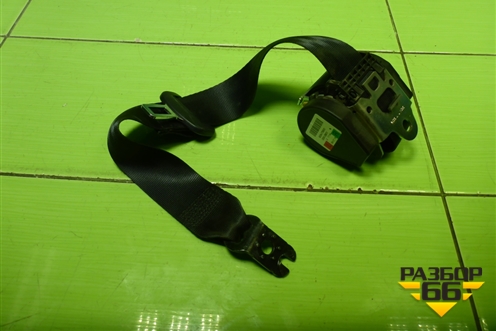 Ремень безопасности задний левый (628475800) для Skoda Octavia (A7) с 2013г (Октавия)