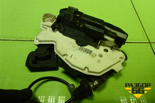 Замок двери передней левой (5E1837015) для Skoda Octavia (A7) с 2013г (Октавия)