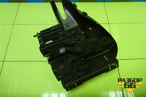 Кронштейн блока электронного (комфорта) (5Q1941395) для Skoda Octavia (A7) с 2013г (Октавия)