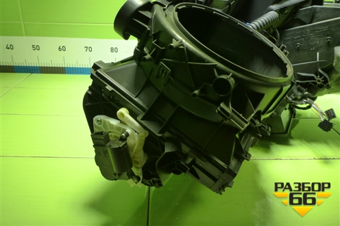 Корпус отопителя (5Q1816005AD) для Skoda Octavia (A7) с 2013г (Октавия)