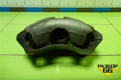 Суппорт передний левый для Skoda Octavia (A7) с 2013г (Октавия)