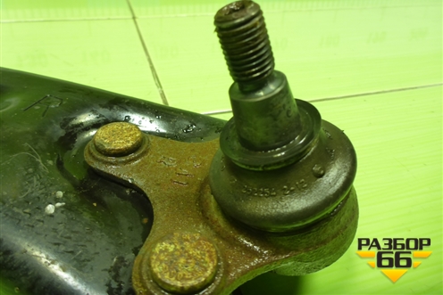 Рычаг передний правый (5Q0407152L) для Skoda Octavia (A7) с 2013г (Октавия)