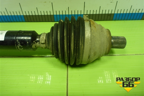 Привод передний правый (шлиц-37) (5Q0407272F) для Skoda Octavia (A7) с 2013г (Октавия)