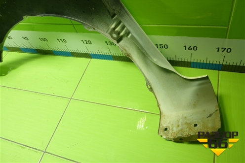 Крыло переднее правое (5380102100) для Toyota Auris с 2006-2012г (Аурис)